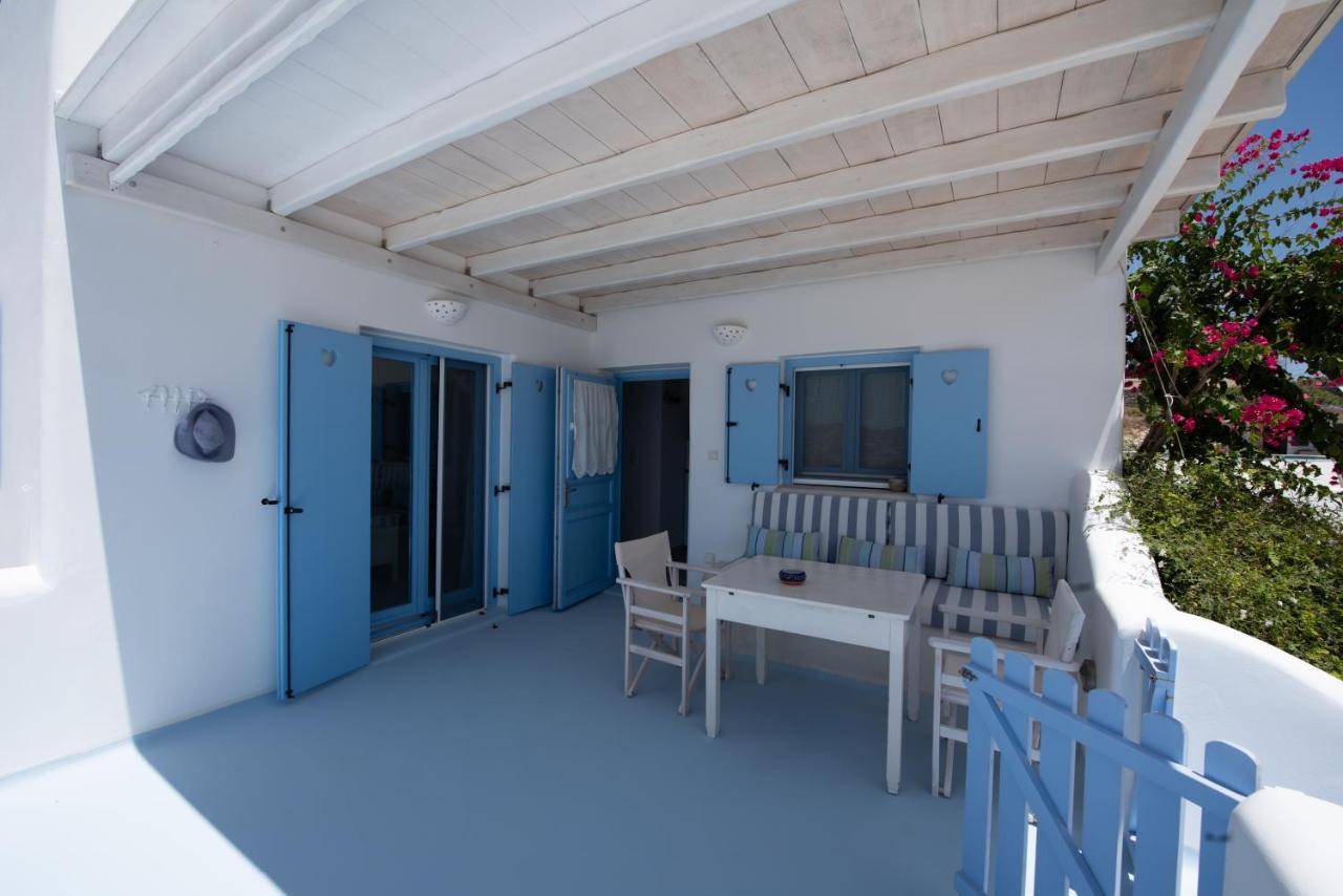 Blu Suites And Studios Adamantas Eksteriør billede